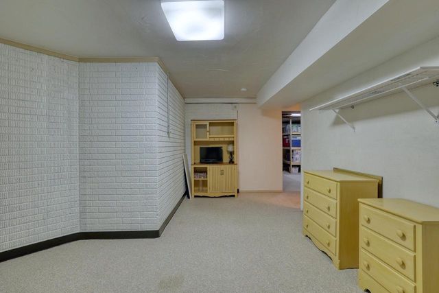 1125 Carlee Ann LANE, Pewaukee, WI 53072