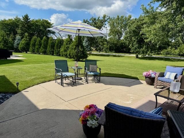 1125 Carlee Ann LANE, Pewaukee, WI 53072