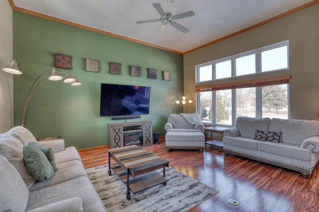 1125 Carlee Ann LANE, Pewaukee, WI 53072