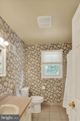 1609 CONCORD RD, Wyomissing, PA 19610