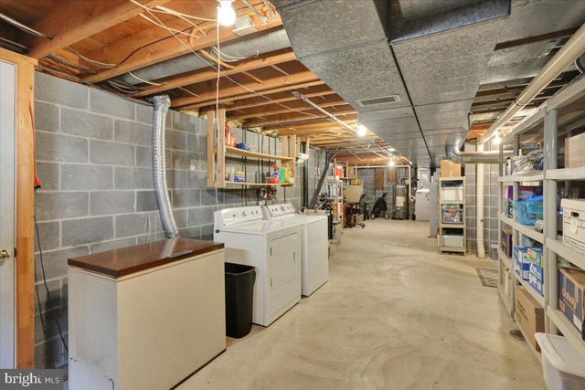 1609 CONCORD RD, Wyomissing, PA 19610
