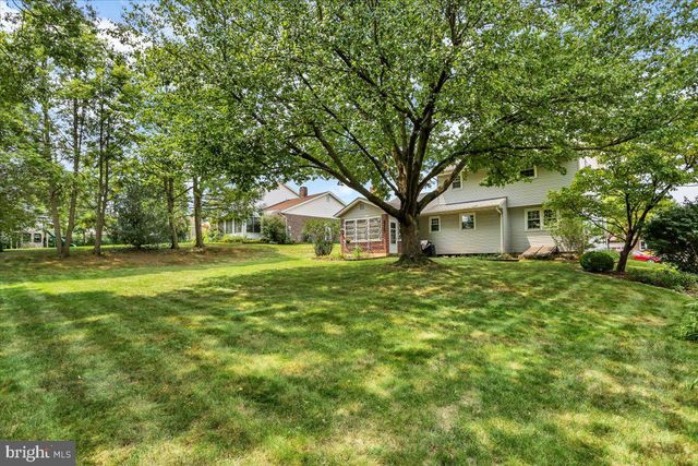 1609 CONCORD RD, Wyomissing, PA 19610