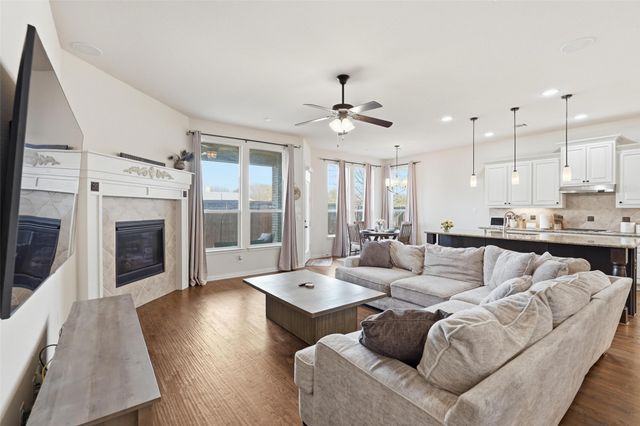 2837 Edinburgh Drive, Carrollton, TX 75006