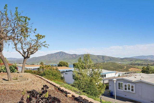 275 S Worthington Street 14, Spring Valley, CA 91977