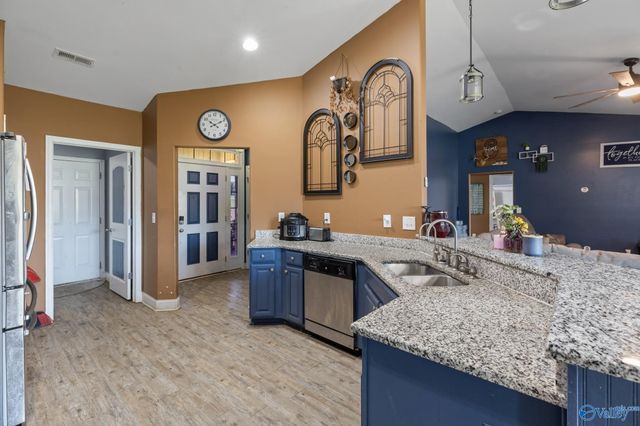 28151 Nuke Whitt Lane, Ardmore, AL 35739