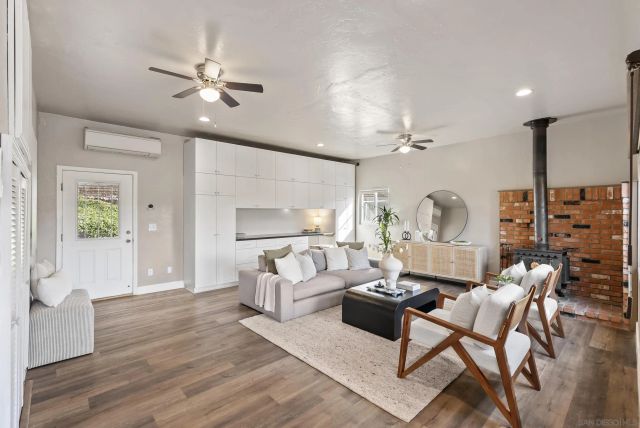 1701 Dayton Dr., Lemon Grove, CA 91945