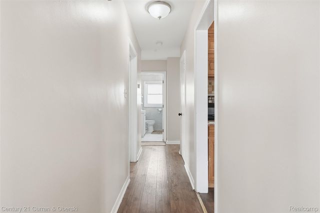 8227 Riverview Street, Dearborn Heights, MI 48127