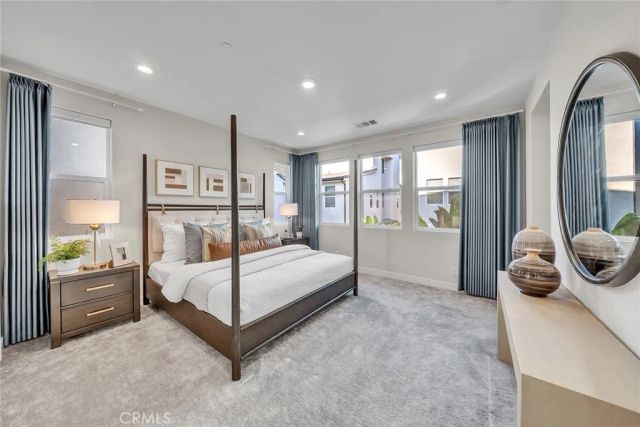 120 Parkland Alley, Lake Forest, CA 92630