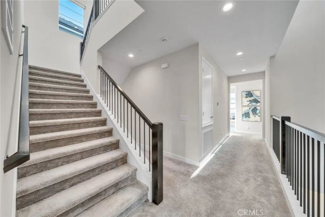 120 Parkland Alley, Lake Forest, CA 92630