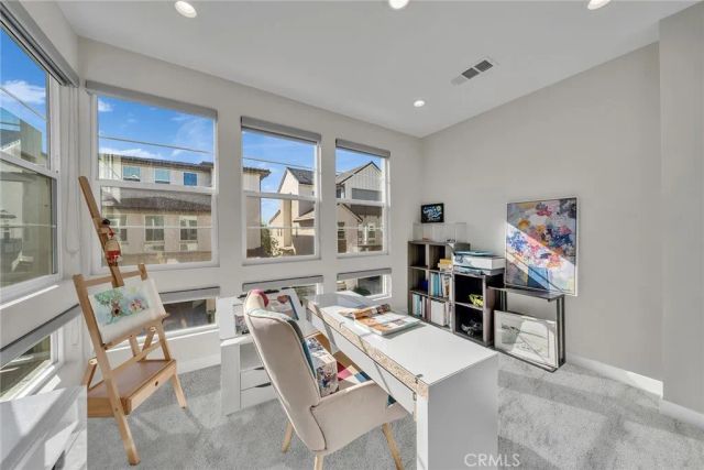 120 Parkland Alley, Lake Forest, CA 92630