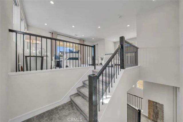 120 Parkland Alley, Lake Forest, CA 92630