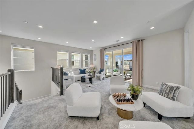 120 Parkland Alley, Lake Forest, CA 92630