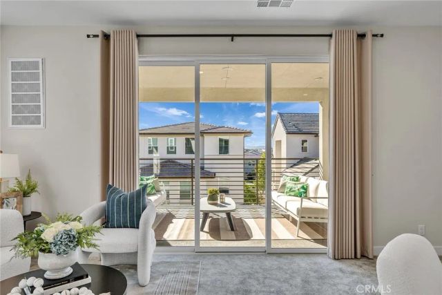 120 Parkland Alley, Lake Forest, CA 92630