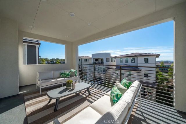 120 Parkland Alley, Lake Forest, CA 92630