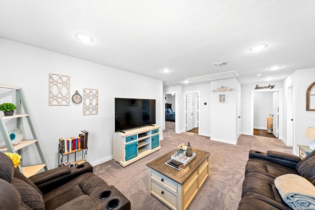 216 Brook Shadow, Cibolo, TX 78108