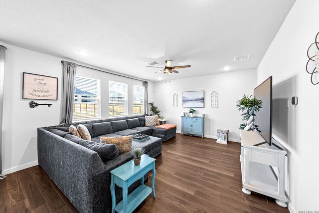 216 Brook Shadow, Cibolo, TX 78108