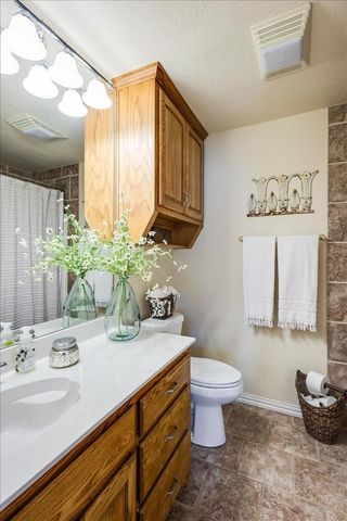 108 Azalea Court, Trinidad, TX 75163