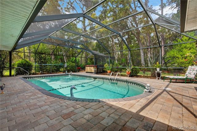 3783 W Birds Nest Drive, Beverly Hills, FL 34465