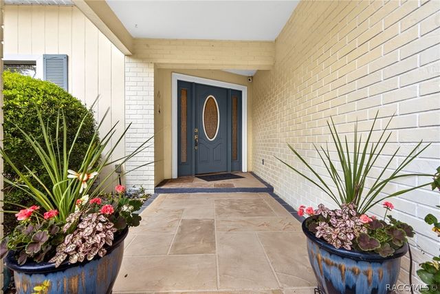 3783 W Birds Nest Drive, Beverly Hills, FL 34465