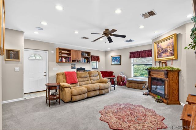 3783 W Birds Nest Drive, Beverly Hills, FL 34465