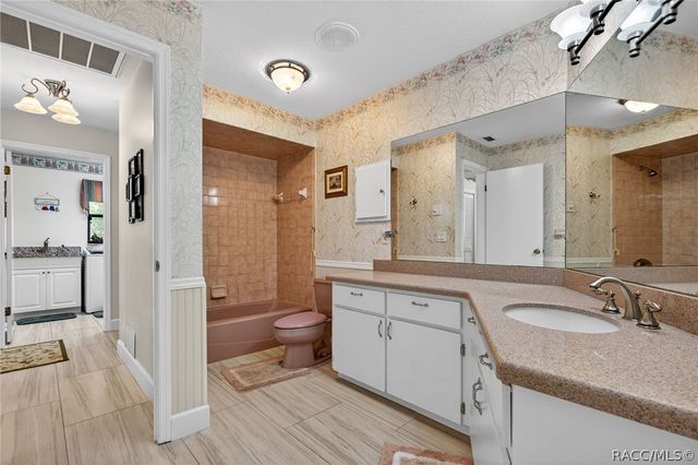 3783 W Birds Nest Drive, Beverly Hills, FL 34465