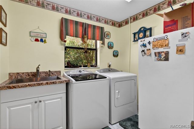 3783 W Birds Nest Drive, Beverly Hills, FL 34465