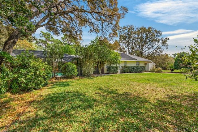 3783 W Birds Nest Drive, Beverly Hills, FL 34465