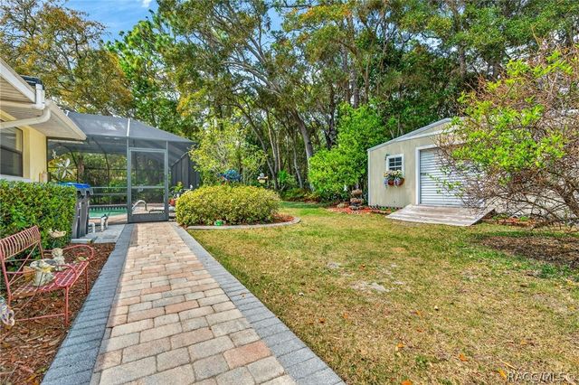 3783 W Birds Nest Drive, Beverly Hills, FL 34465