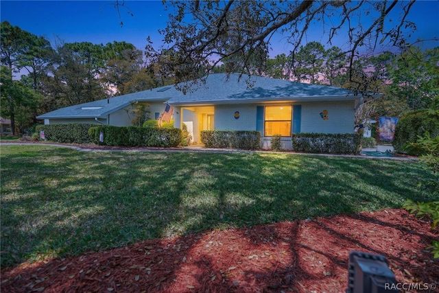 3783 W Birds Nest Drive, Beverly Hills, FL 34465