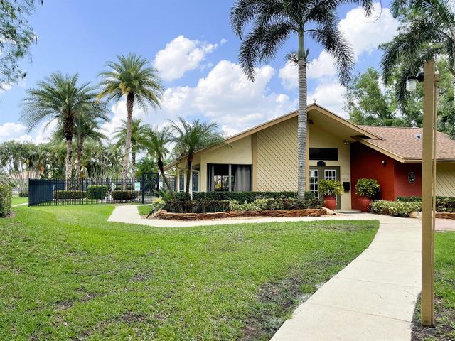 13075 Albright Court 32, Wellington, FL 33414