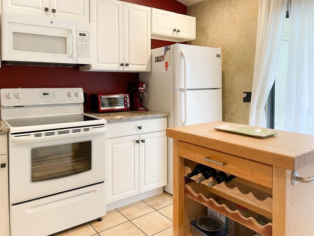 13075 Albright Court 32, Wellington, FL 33414