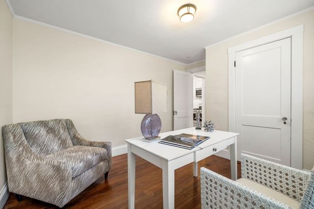 292 Pond, Boston, MA 02130