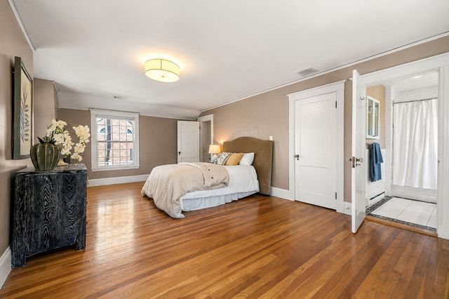 292 Pond, Boston, MA 02130