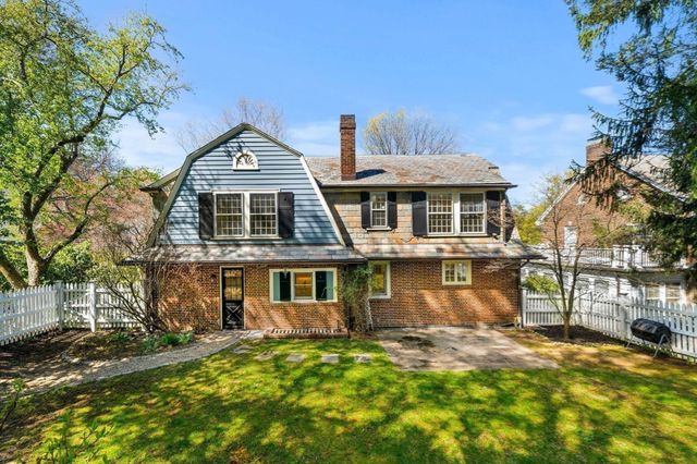 292 Pond, Boston, MA 02130
