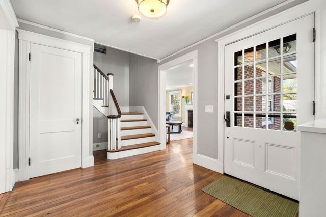 292 Pond, Boston, MA 02130
