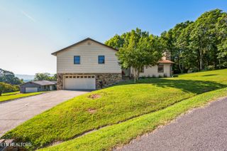 401 Edgewood Tr, Newport, TN 37821