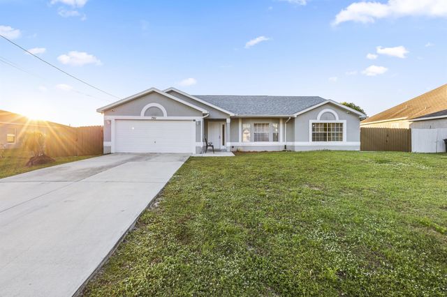 791 SW Hillsboro Circle, Port St Lucie, FL 34953