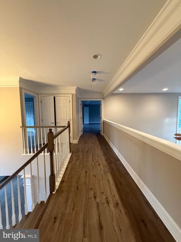 25 FORREST HILLS DR, Voorhees, NJ 08043