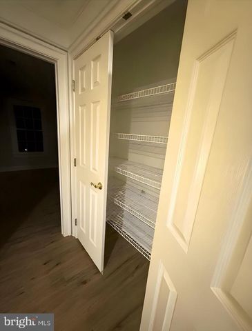 25 FORREST HILLS DR, Voorhees, NJ 08043