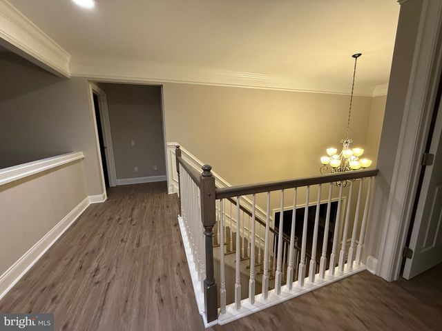 25 FORREST HILLS DR, Voorhees, NJ 08043