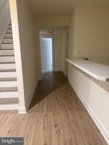 25 FORREST HILLS DR, Voorhees, NJ 08043