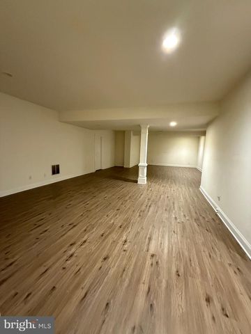 25 FORREST HILLS DR, Voorhees, NJ 08043