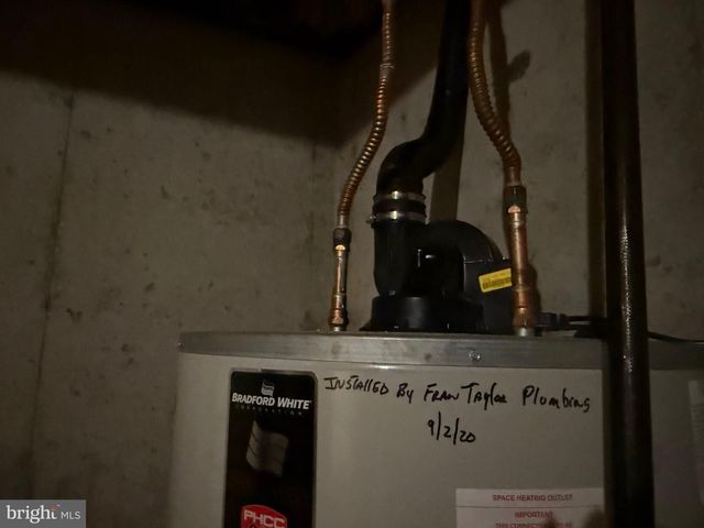 25 FORREST HILLS DR, Voorhees, NJ 08043