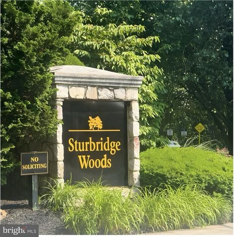 25 FORREST HILLS DR, Voorhees, NJ 08043