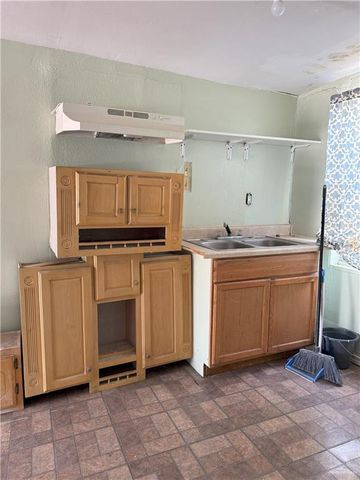 353 E Dicker E Drive, Pharr, TX 78577