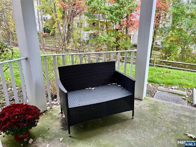 926 Juniper Way, Mahwah, NJ 07430