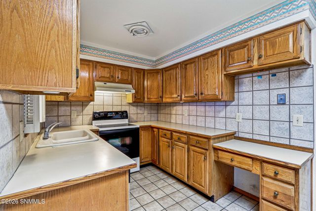 2958 Sundown Road, Las Cruces, NM 88011