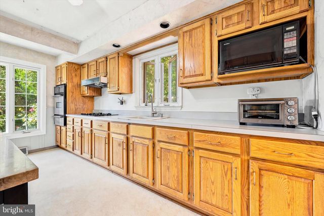509 OAK DR, Somerdale, NJ 08083