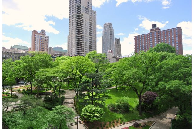 80 La Salle St Apt 7G, New York City, NY 10027