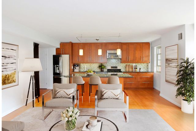 80 La Salle St Apt 7G, New York City, NY 10027